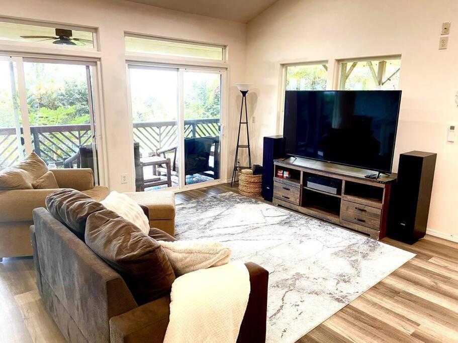 The Honomu House - Gorgeous, Spacious 4Bd2Ba Home Near Waterfalls And Hilo, Sleeps 12! Kültér fotó